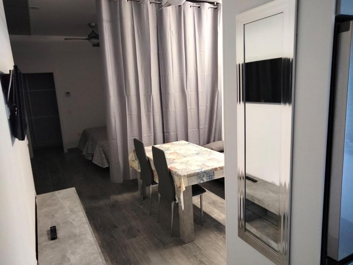 Loft La Calahorra Con Posibilidad De Aparcamiento Pregunta Por El Pack Mas Amor Cordoba Ngoại thất bức ảnh
