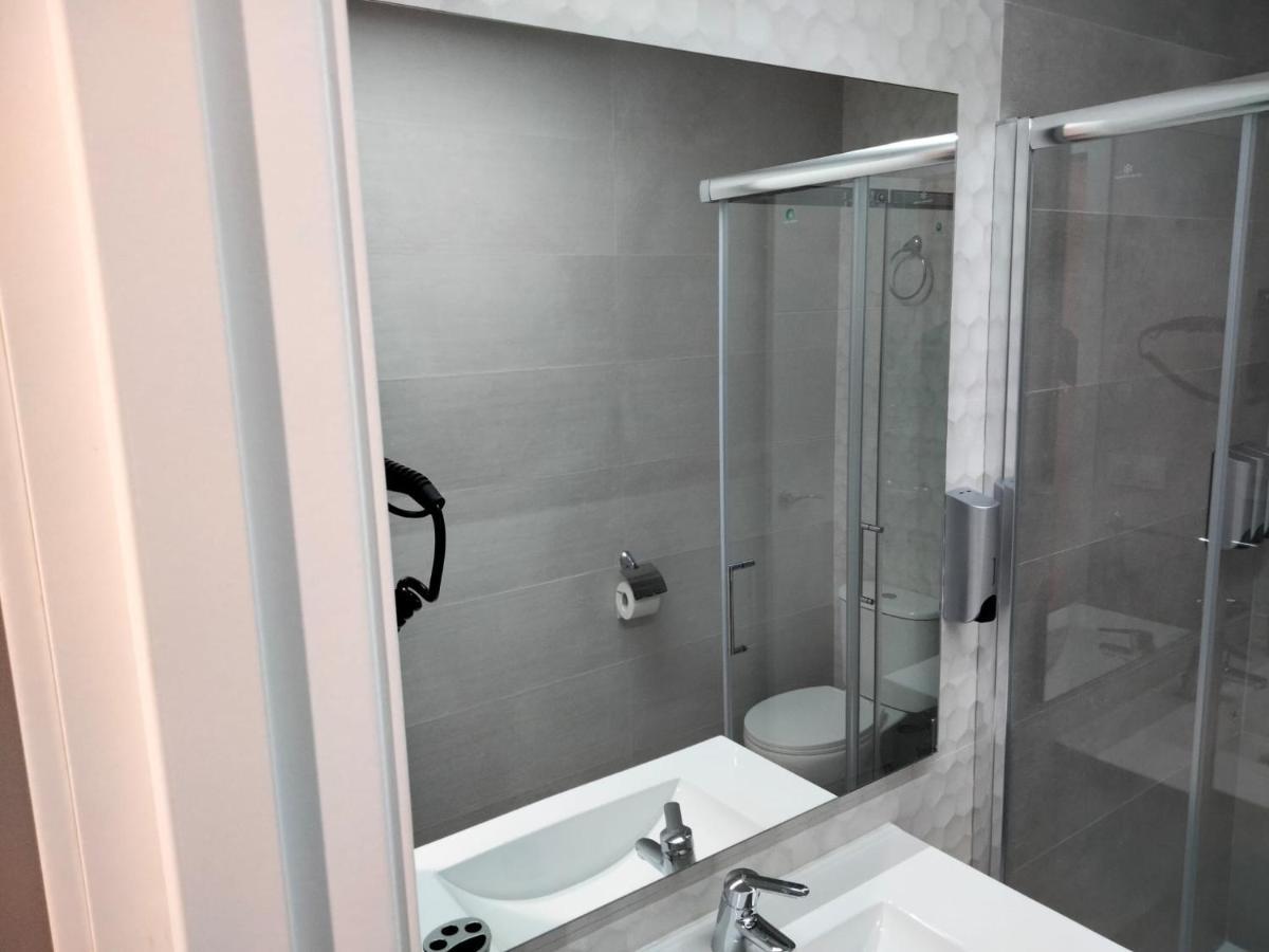 Loft La Calahorra Con Posibilidad De Aparcamiento Pregunta Por El Pack Mas Amor Cordoba Ngoại thất bức ảnh