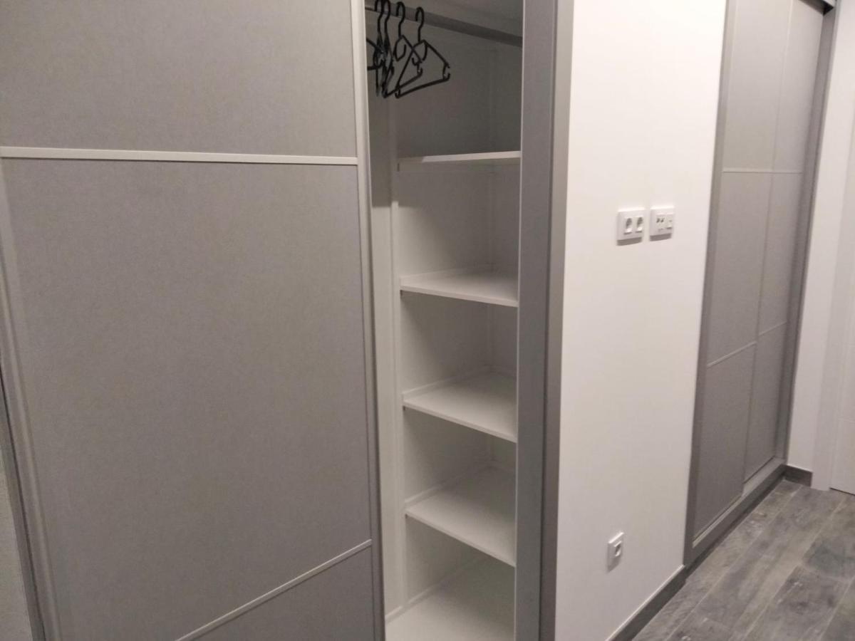 Loft La Calahorra Con Posibilidad De Aparcamiento Pregunta Por El Pack Mas Amor Cordoba Ngoại thất bức ảnh